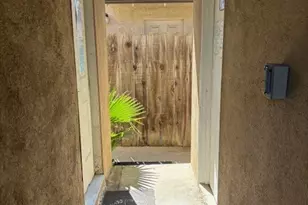 6932 Tobias, Van Nuys, CA 91405 - Photo 4