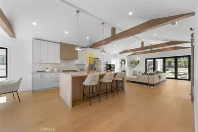 7907 Vicksburg, Los Angeles, CA 90045 - Photo 12