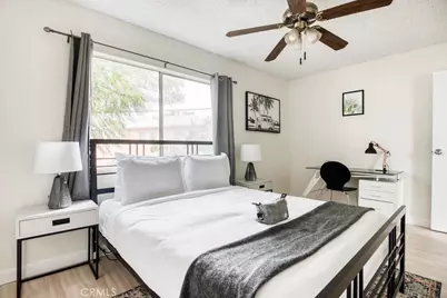 1572 S Ridgeley, Los Angeles, CA 90019 - Photo 28