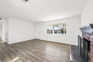 40974 156th St, Lake Los Angeles, CA 93535 - Photo 12