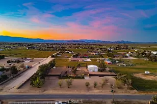 8155 W Ave E, Lancaster, CA 93536 - Photo 2