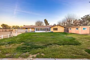 8155 W Ave E, Lancaster, CA 93536 - Photo 40