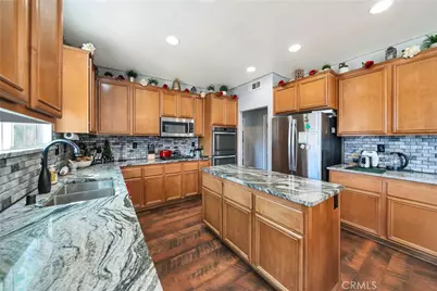 5818 W Avenue J15, Lancaster, CA 93536 - Photo 16