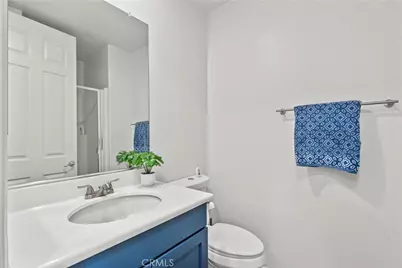 19904 Holly Drive, Saugus, CA 91350 - Photo 18