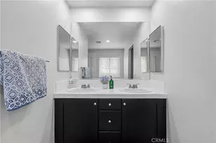 19904 Holly Dr, Saugus, CA 91350 - Photo 30