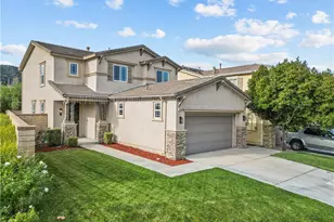 19904 Holly Dr, Saugus, CA 91350 - Photo 36