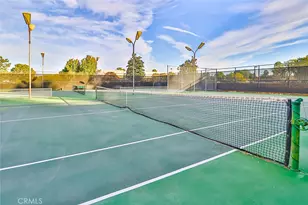 7050 Shoup Ave, Canoga Park, CA 91303 - Photo 42