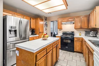 1806 E Mesa Drive, Lancaster, CA 93535 - Photo 12