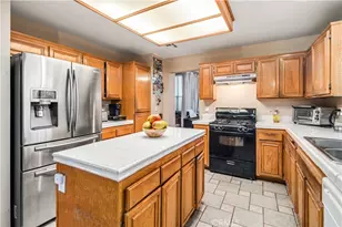 1806 E Mesa Dr, Lancaster, CA 93535 - Photo 12