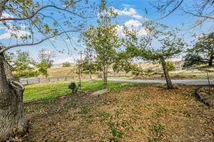 30617 Buckskin, Tehachapi, CA 93561 - Photo 24