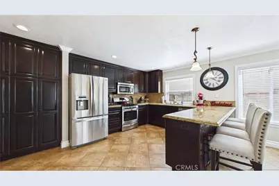 27563 Open Crest, Saugus, CA 91350 - Photo 6