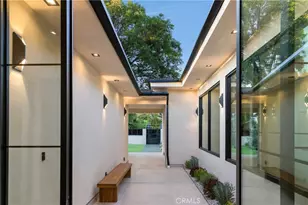 11826 Kling St, Valley Village, CA 91607 - Photo 4