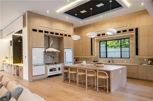 11826 Kling St, Valley Village, CA 91607 - Photo 22