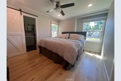 20933 Hemmingway Street, Canoga Park, CA 91304 - Photo 16
