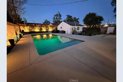 20933 Hemmingway Street, Canoga Park, CA 91304 - Photo 36