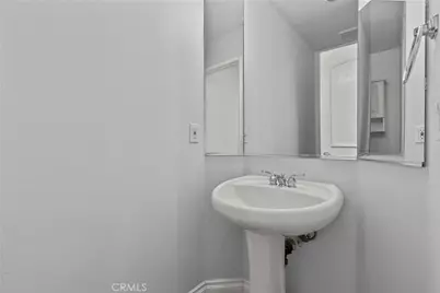 23147 Napa, Valencia, CA 91354 - Photo 42