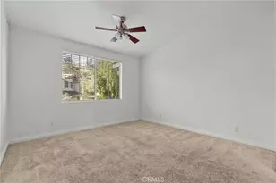 23147 Napa, Valencia, CA 91354 - Photo 34