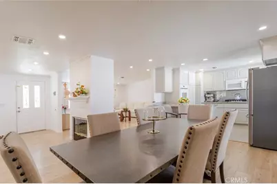 22459 Guadilamar Drive, Saugus, CA 91350 - Photo 16