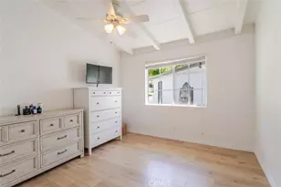 22459 Guadilamar Dr, Saugus, CA 91350 - Photo 20