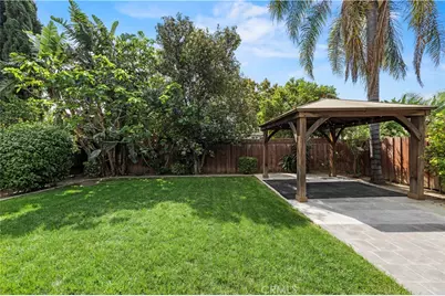 18326 Elkwood, Reseda, CA 91335 - Photo 52