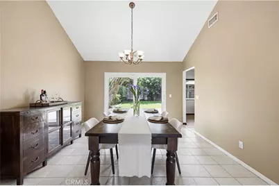 18326 Elkwood, Reseda, CA 91335 - Photo 8