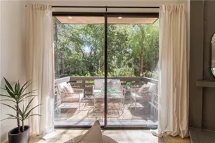 21900 Marylee St, Woodland Hills, CA 91367 - Photo 4