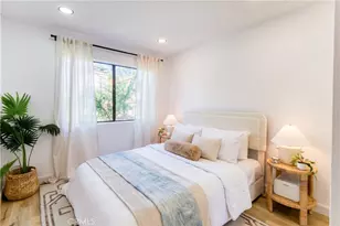 21900 Marylee St, Woodland Hills, CA 91367 - Photo 28