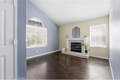 44919 Fenhold, Lancaster, CA 93535 - Photo 2