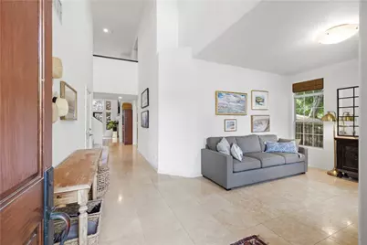 23656 White Oak Court, Newhall, CA 91321 - Photo 4