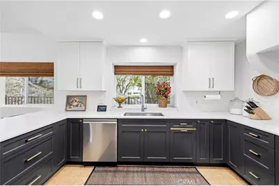 23656 White Oak Court, Newhall, CA 91321 - Photo 12