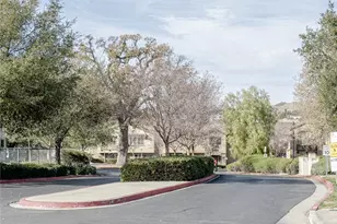 25562 Huxley, Stevenson Ranch, CA 91381 - Photo 24