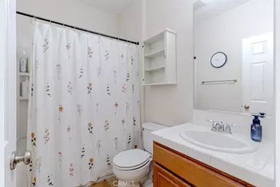 25562 Huxley, Stevenson Ranch, CA 91381 - Photo 16