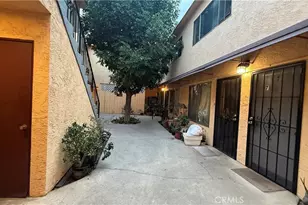 7904 Laurel Canyon, North Hollywood, CA 91605 - Photo 16