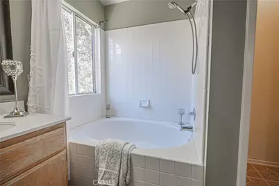 44515 Tarragon Drive, Lancaster, CA 93536 - Photo 34