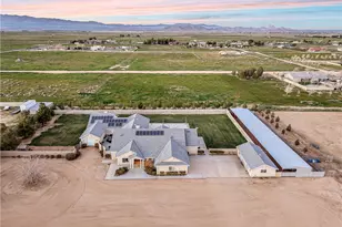 8739 W Ave C8, Lancaster, CA 93536 - Photo 2