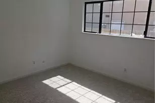 25447 Via Novia, Valencia, CA 91355 - Photo 14