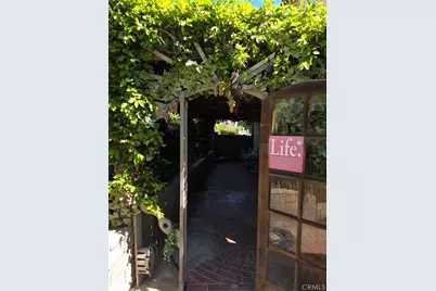 25447 Via Novia, Valencia, CA 91355 - Photo 16
