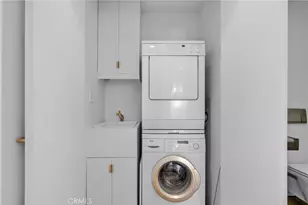 800 W 1st, Los Angeles, CA 90012 - Photo 32