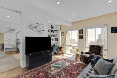 800 W 1st #2305, Los Angeles, CA 90012 - Photo 2