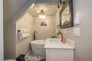 33417 Cedar Dr, Green Valley Lake, CA 92382 - Photo 8