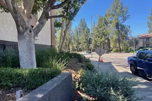 21650 21650 Burbank Blvd, Woodland Hills, CA 91367 - Photo 2