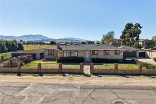 38465 12th St, Palmdale, CA 93550 - Photo 2