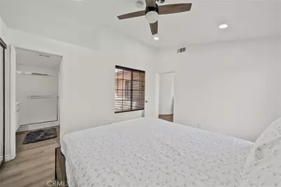 22942 Banyan, Saugus, CA 91390 - Photo 18