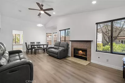 22942 Banyan, Saugus, CA 91390 - Photo 4