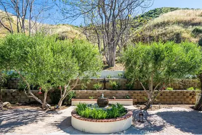 28838 Lincoln, Castaic, CA 91384 - Photo 22