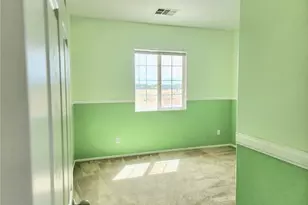 3019 W Newgrove St, Lancaster, CA 93536 - Photo 10