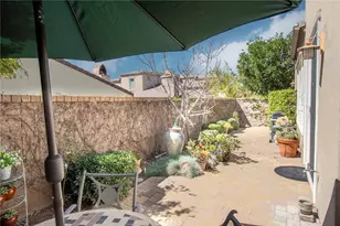 23737 Cottonwood Ct, Valencia, CA 91354 - Photo 34