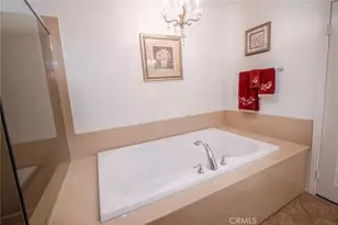 23737 Cottonwood Ct, Valencia, CA 91354 - Photo 40