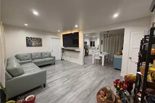 9971 Ilex, Pacoima, CA 91331 - Photo 2