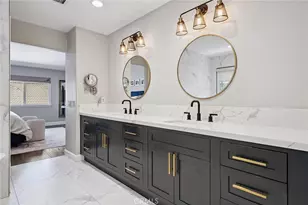 5179 Knollwood Way, Woodland Hills, CA 91364 - Photo 18